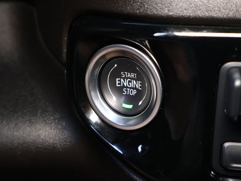 Used 2024 Chevrolet Silverado 1500 RST w/ RST All Star Premium Package image 17