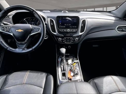 Used 2022 Chevrolet Equinox Premier AWD/4WD image 17
