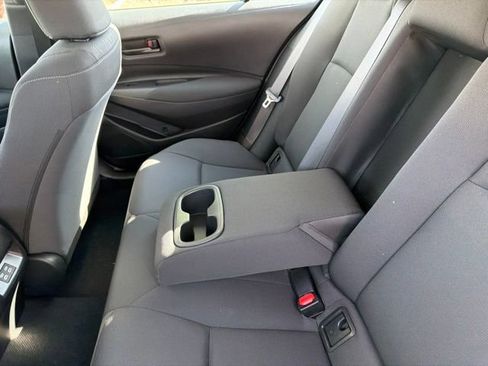 Used 2024 Toyota Corolla LE FWD image 17