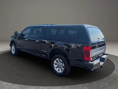 Used 2022 Ford F250 Platinum AWD/4WD image 3