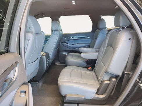 Used 2023 Buick Enclave Essence w/ Sport Touring Edition FWD image 23