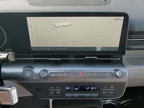 Certified 2024 Hyundai Kona SEL w/ Convenience Package image 20