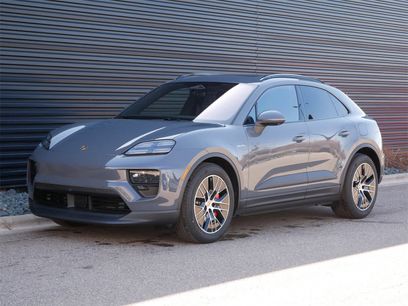 New 2025 Porsche Macan 4S Electric