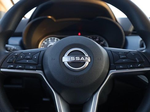 New 2025 Nissan Versa SV w/ Trunk Package image 8