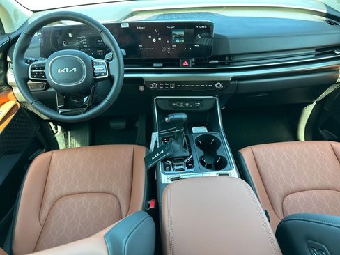 New 2026 Kia Carnival SX FWD image 20