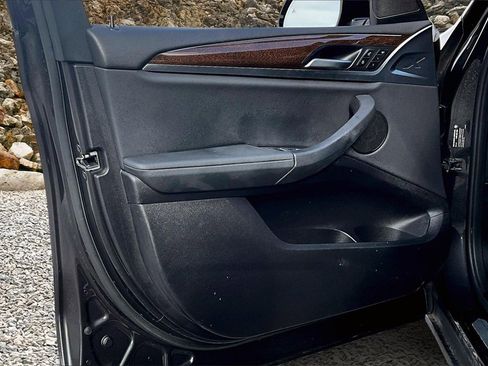 Used 2021 BMW X3 xDrive30i w/ Convenience Package image 21