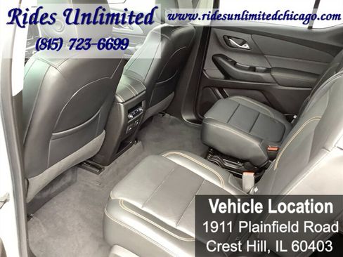 Used 2019 Chevrolet Traverse LT w/ LT Premium Package AWD/4WD image 28