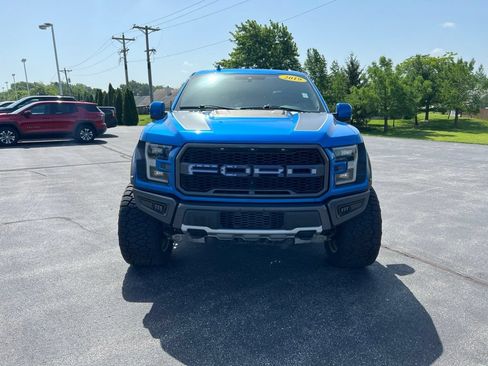 Used 2019 Ford F150 Raptor w/ Equipment Group 802A Luxury AWD/4WD image 2