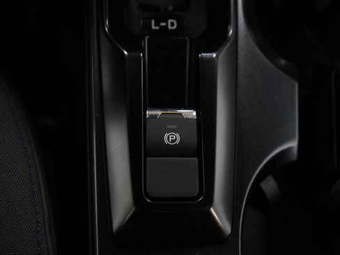 Used 2026 Subaru Forester Premium AWD/4WD image 23