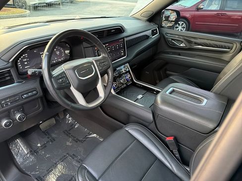 Used 2022 GMC Yukon Denali image 13