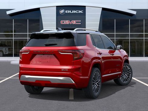 New 2026 GMC Terrain Denali w/ LPO, Black Badging Package image 4