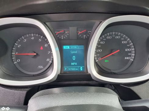 Used 2015 Chevrolet Equinox LS image 14