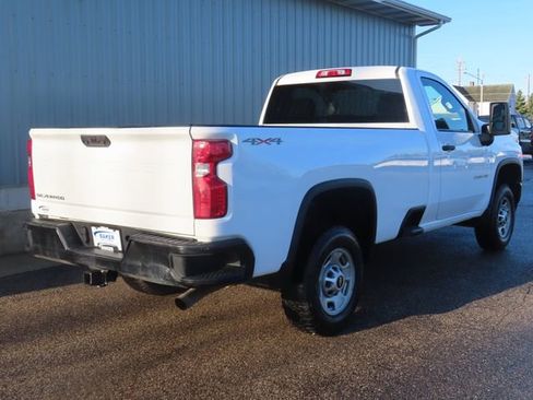 Used 2021 Chevrolet Silverado 2500 W/T w/ WT Convenience Package image 3