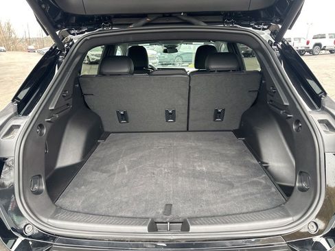 Used 2025 Chevrolet Equinox EV LT image 9
