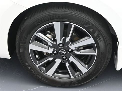 New 2025 Nissan Versa SV w/ Trunk Package image 7