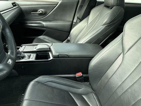 Used 2021 Lexus ES 350 F Sport w/ Accessory Package 2 image 7