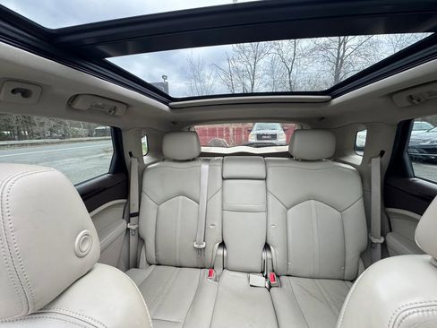 Used 2012 Cadillac SRX Luxury AWD/4WD image 18
