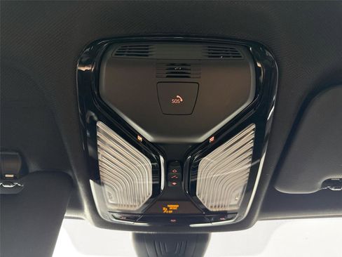 Used 2020 BMW X5 sDrive40i w/ Convenience Package image 21