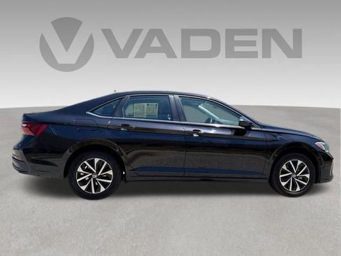 Used 2024 Volkswagen Jetta S FWD image 22