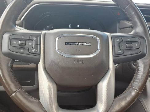 Used 2022 GMC Yukon XL Denali RWD image 27