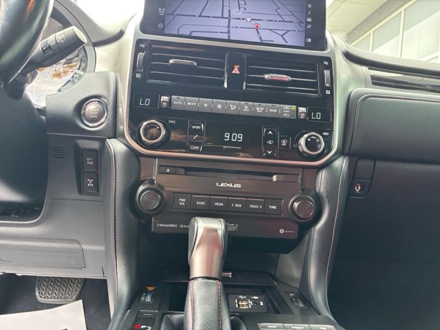 Used 2022 Lexus GX 460 Luxury w/ Accessory Package AWD/4WD image 20