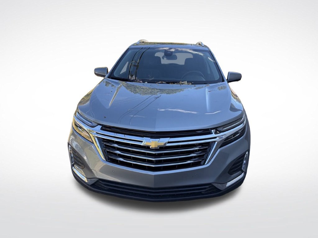 Used 2023 Chevrolet Equinox Premier AWD/4WD image 2