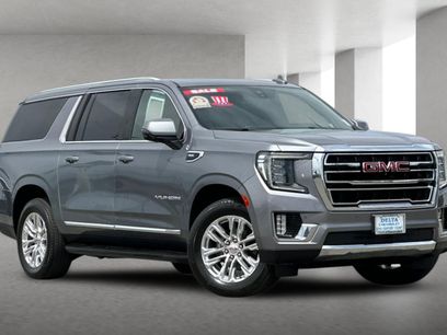 Used 2022 GMC Yukon XL SLT w/ SLT Luxury Package