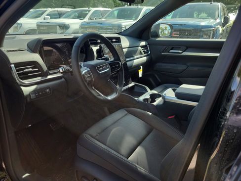 New 2026 GMC Terrain Elevation w/ Technology Package II FWD image 8