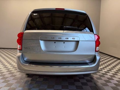 Used 2013 Dodge Grand Caravan SXT FWD image 9