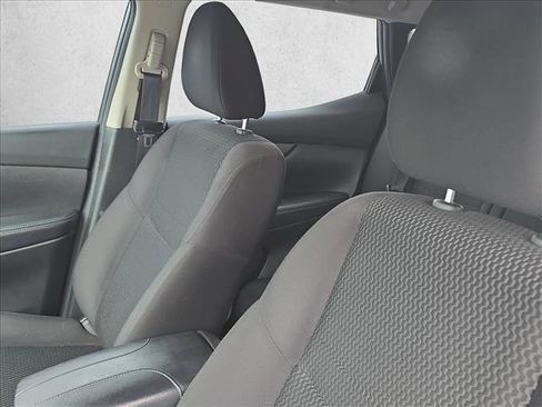 Used 2018 Nissan Rogue Sport S w/ S Appearance Package image 15