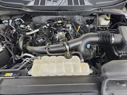 Used 2023 Ford F150 XLT AWD/4WD image 38