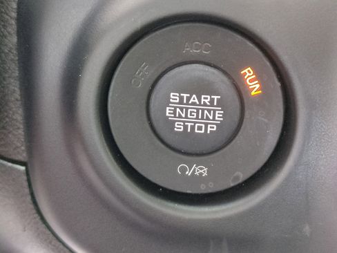 Used 2020 Jeep Wrangler Unlimited Sport S image 18