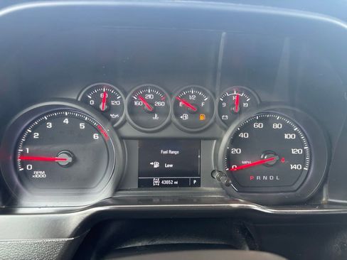 Used 2021 Chevrolet Silverado 1500 W/T w/ WT Fleet Convenience Package AWD/4WD image 9