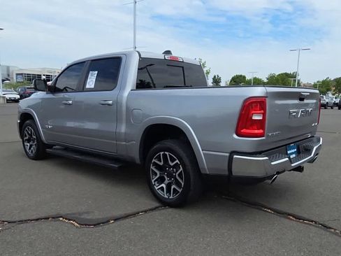 Certified 2025 RAM 1500 Laramie AWD/4WD image 6