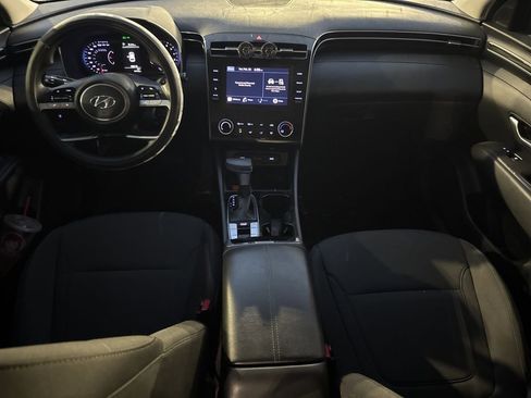 Used 2022 Hyundai Tucson SE image 16