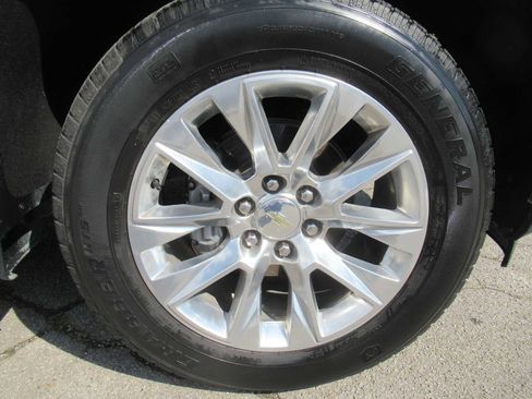 Used 2021 Chevrolet Silverado 1500 LTZ w/ LTZ Premium Package image 11