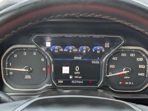 Used 2022 GMC Sierra 2500 AT4 w/ AT4 Premium Plus Package AWD/4WD image 32