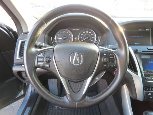 Used 2016 Acura TLX w/ Technology Package image 13