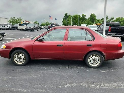 Used 2000 Toyota Corolla VE FWD image 5