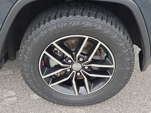 Used 2017 Jeep Grand Cherokee Trailhawk image 7