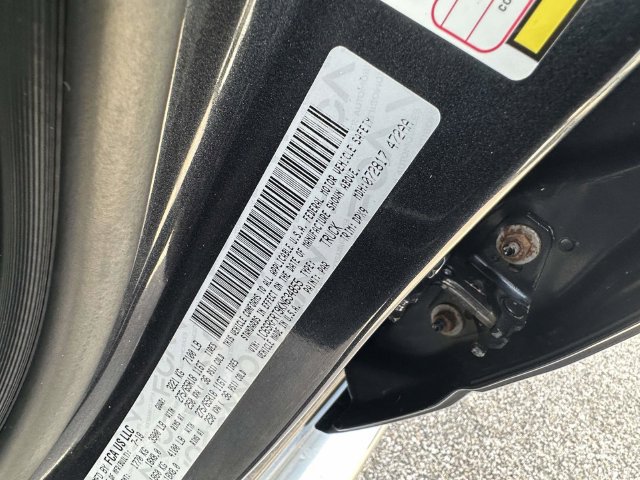 Used 2019 RAM 1500 Laramie AWD/4WD image 32
