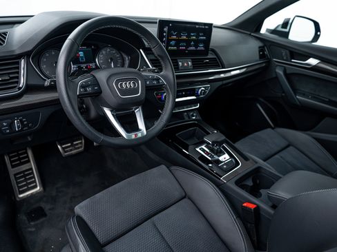 Certified 2024 Audi SQ5 Premium w/ Convenience Package image 8