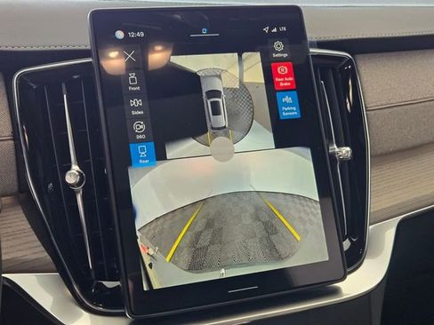 New 2026 Volvo XC90 T8 Plus image 23