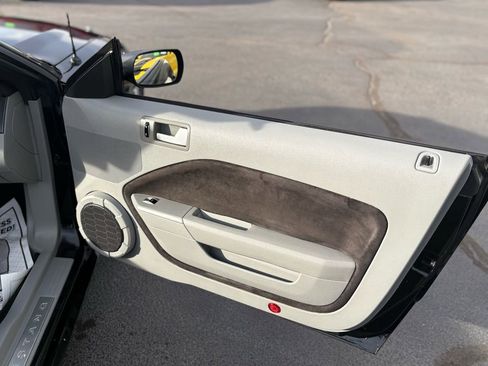 Used 2007 Ford Mustang GT Premium RWD image 13