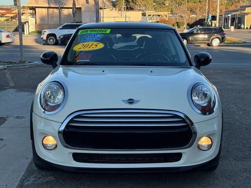 Used 2015 MINI Cooper 2-Door Hardtop image 4