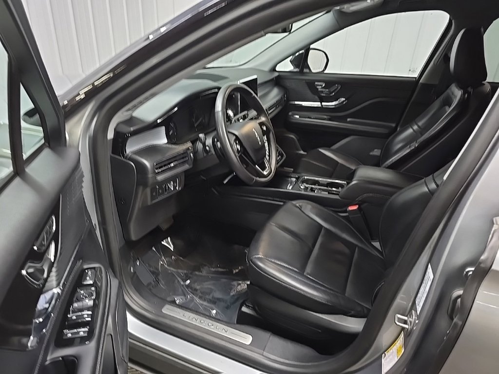 Used 2022 Lincoln Corsair AWD w/ Equipment Group 101A image 31