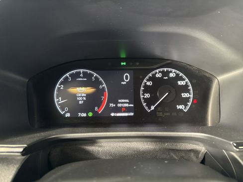Used 2024 Honda CR-V LX image 24