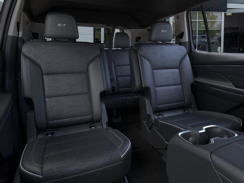 New 2026 Buick Enclave Sport Touring w/ Super Cruise Package image 17