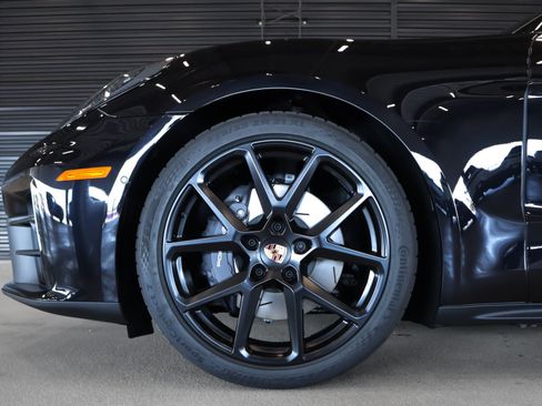 New 2026 Porsche Panamera RWD image 12