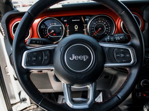 Used 2021 Jeep Wrangler Rubicon AWD/4WD image 13